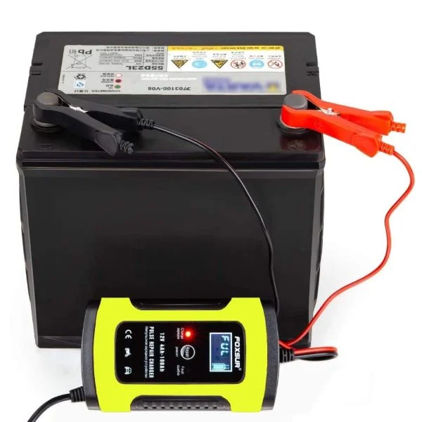 Зарядний пристрій для акумуляторів 12V 5A FOXSUR з ЖК-дисплеєм (fbc1205d) Зарядний пристрій для акумуляторів 12V 5A FOXSUR з ЖК-дисплеєм (fbc1205d)